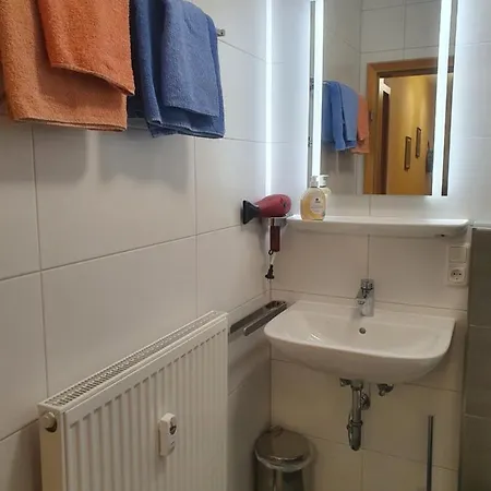 Apartment Abendstille Mit Balkon Und Tg *